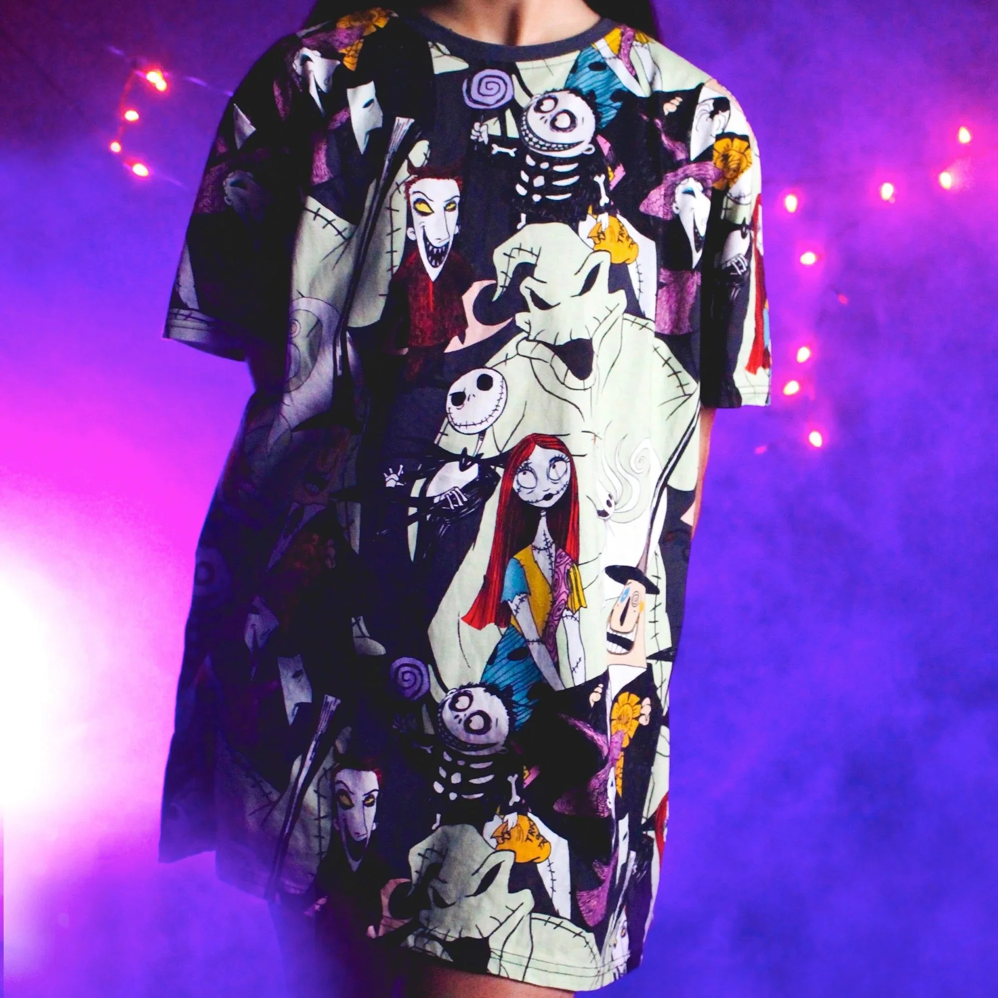 ディズニー ナイトメアビフォアクリスマス Cakeworthy Tシャツ Cakeworthy x Disney The Nightmare Before Christmas